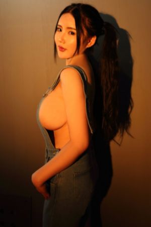 女女女女394_超清完整视频观看