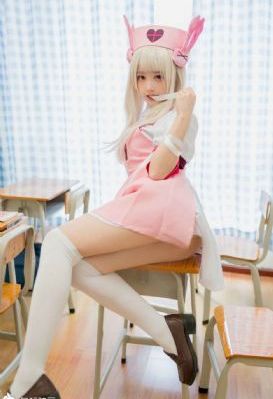 《小镇姑娘》在线观看_HD完整在线观看
