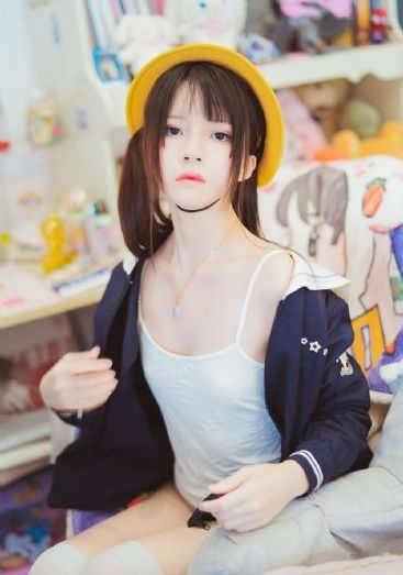 变成黑皮肤和朋友_720高清在线